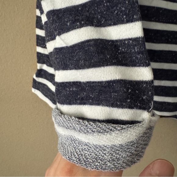 Max Studio Navy and White Striped Top Size S - Picture 4 of 7